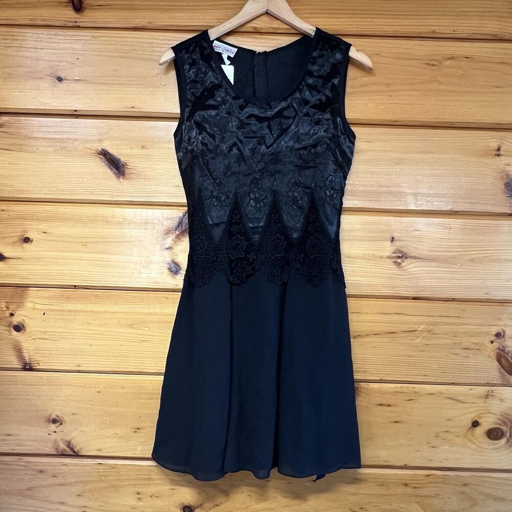 VTG MayQueen Couture Woman's Formal Prom Dress Short Black Lace Chiffon Size S